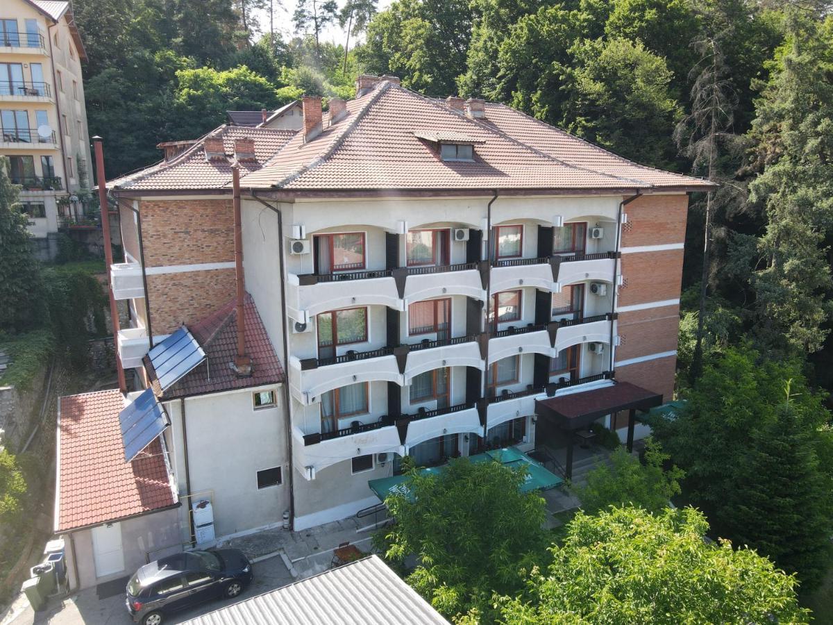 Hotel Panoramic Râmnicu Vâlcea Extérieur photo
