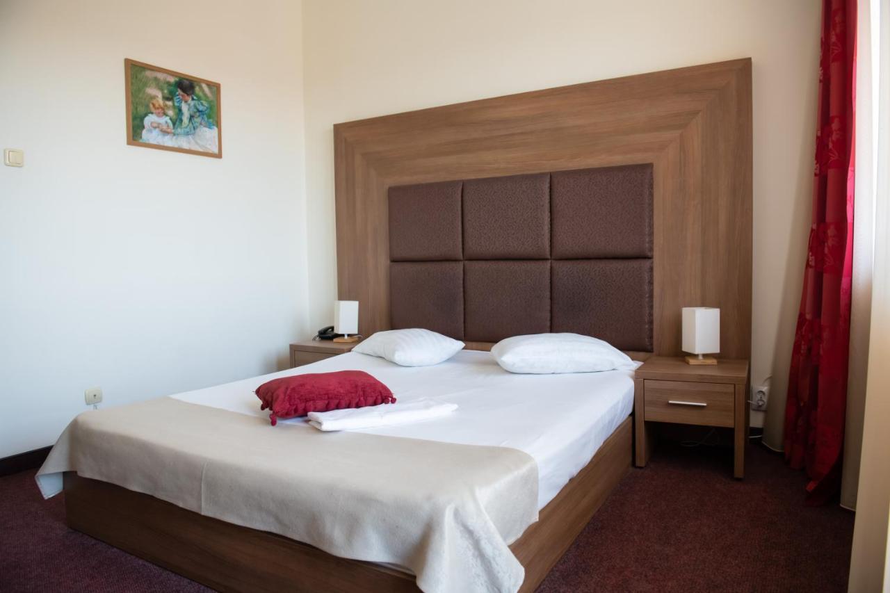 Hotel Panoramic Râmnicu Vâlcea Extérieur photo