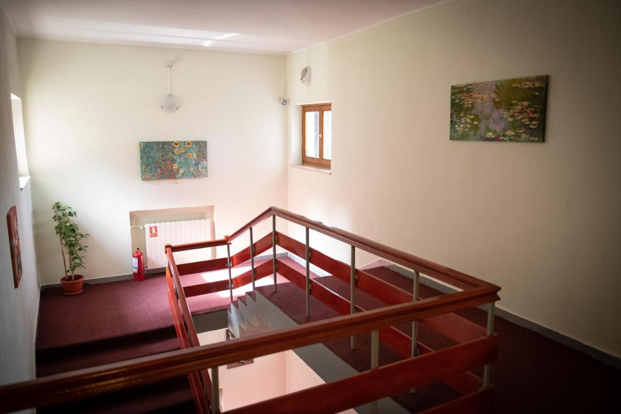 Hotel Panoramic Râmnicu Vâlcea Extérieur photo