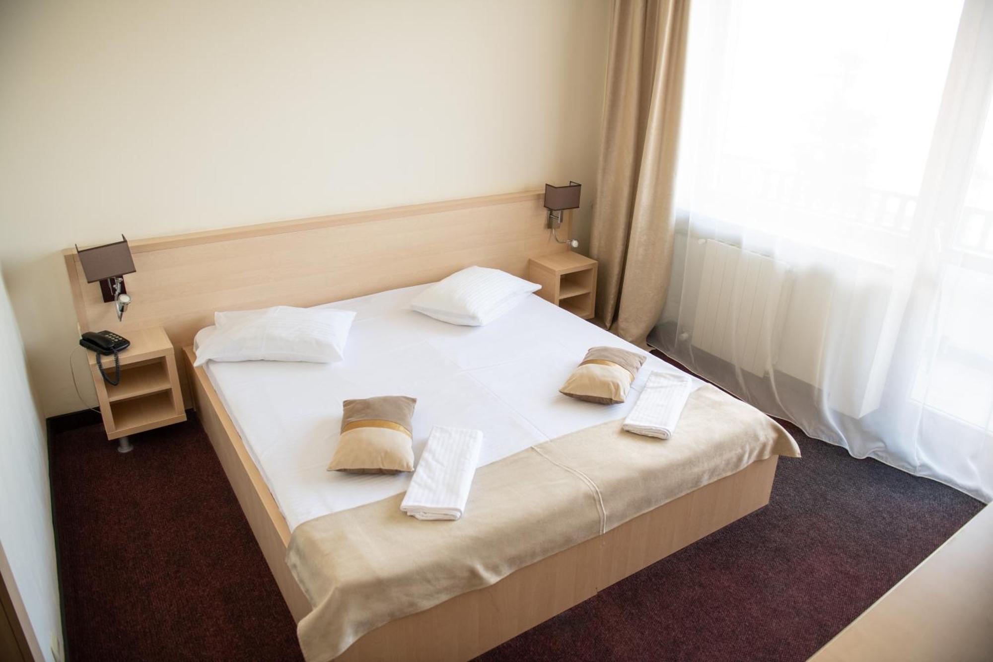 Hotel Panoramic Râmnicu Vâlcea Extérieur photo