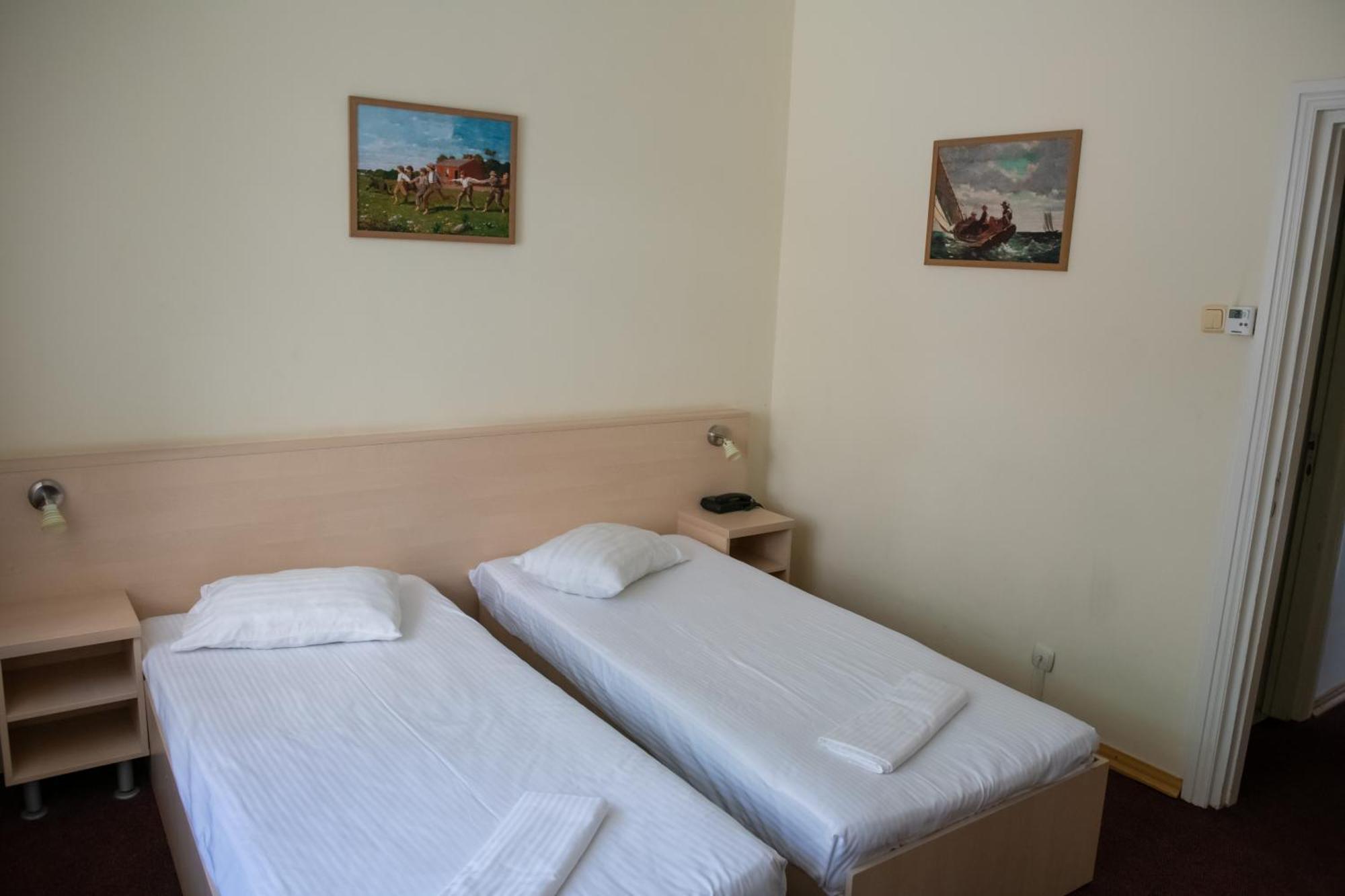 Hotel Panoramic Râmnicu Vâlcea Extérieur photo